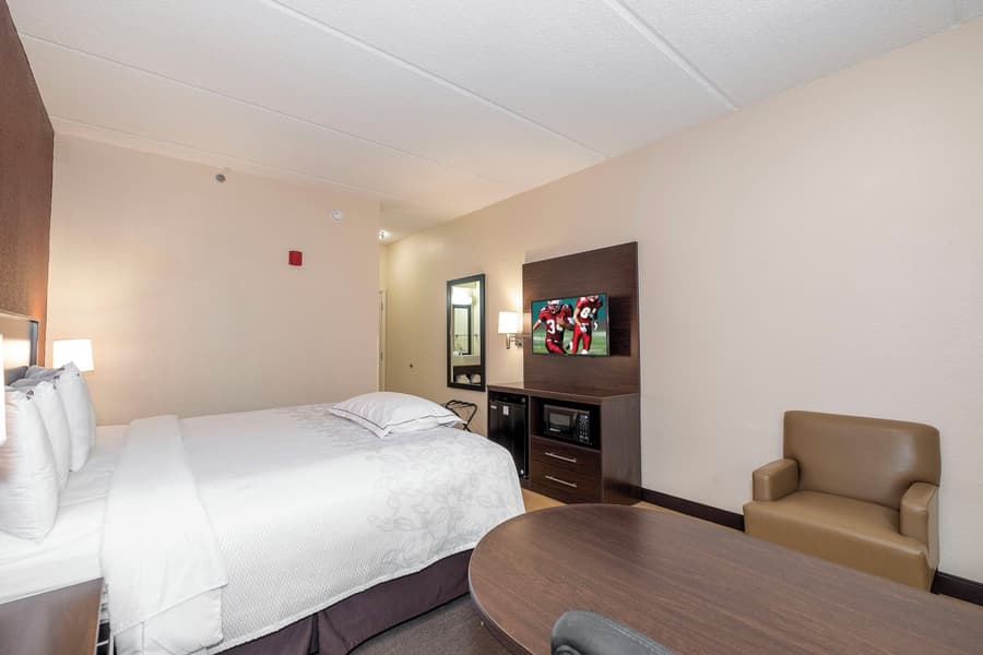 Red Roof Inn PLUS+ San Antonio Downtown - Riverwalk