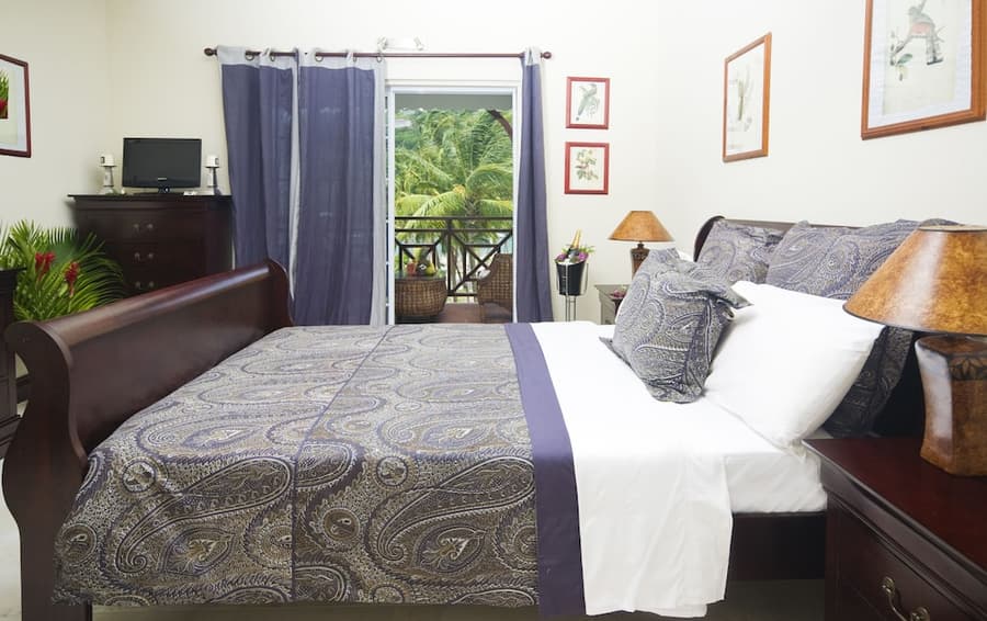 Marigot Beach Club and Dive Resort