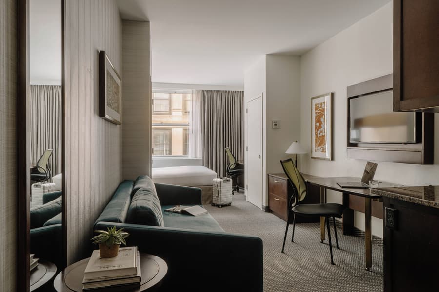 Club Quarters Hotel Faneuil Hall, Boston