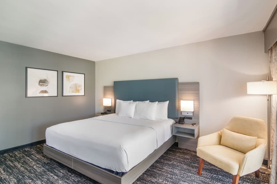 Hourglass Hotel, Trademark Collection by Wyndham