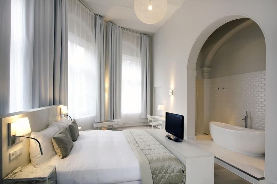 Hotel Arena