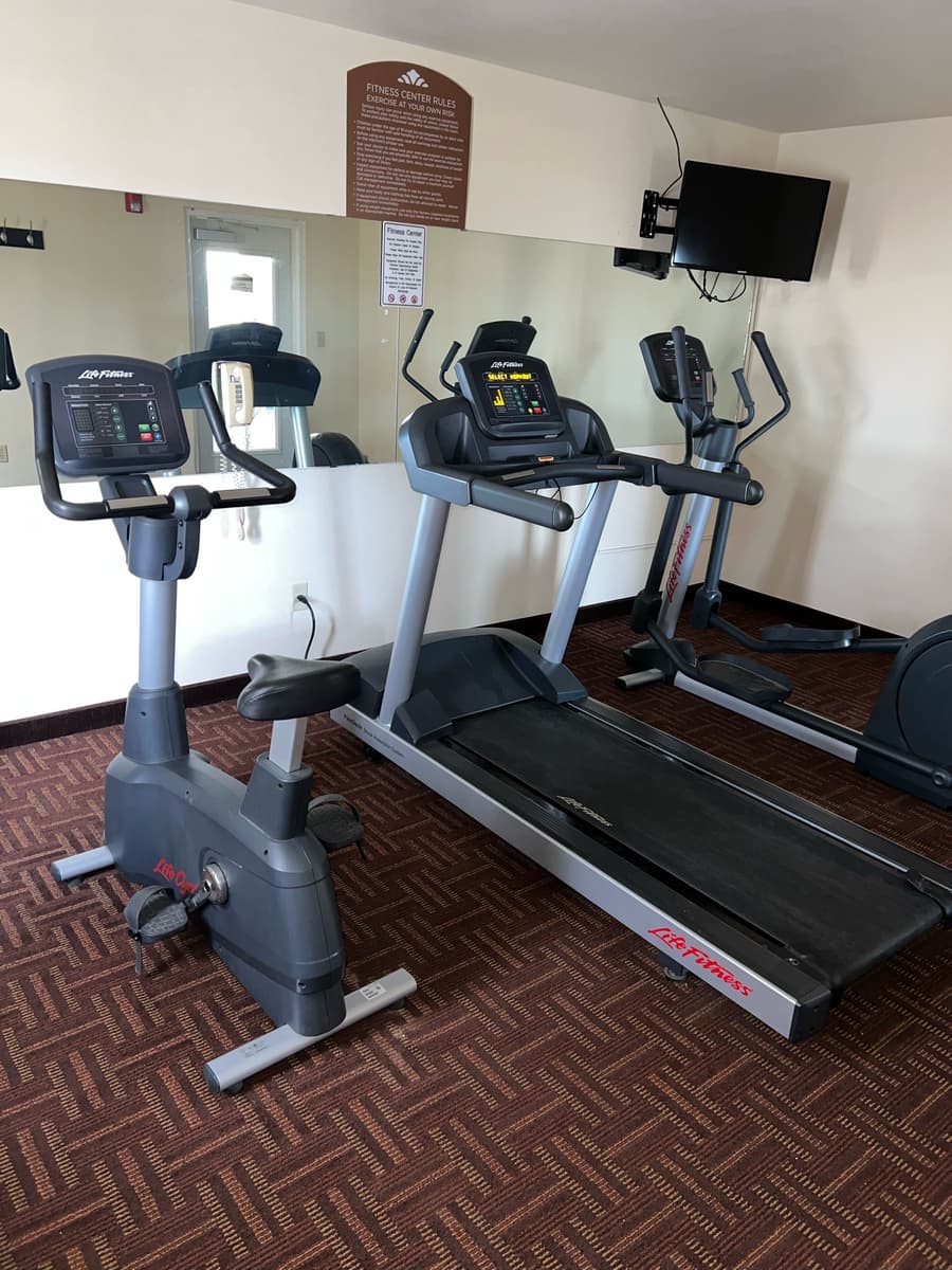 Longhorn Inn and Suites