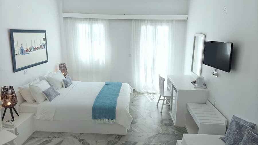 Narges Hotel