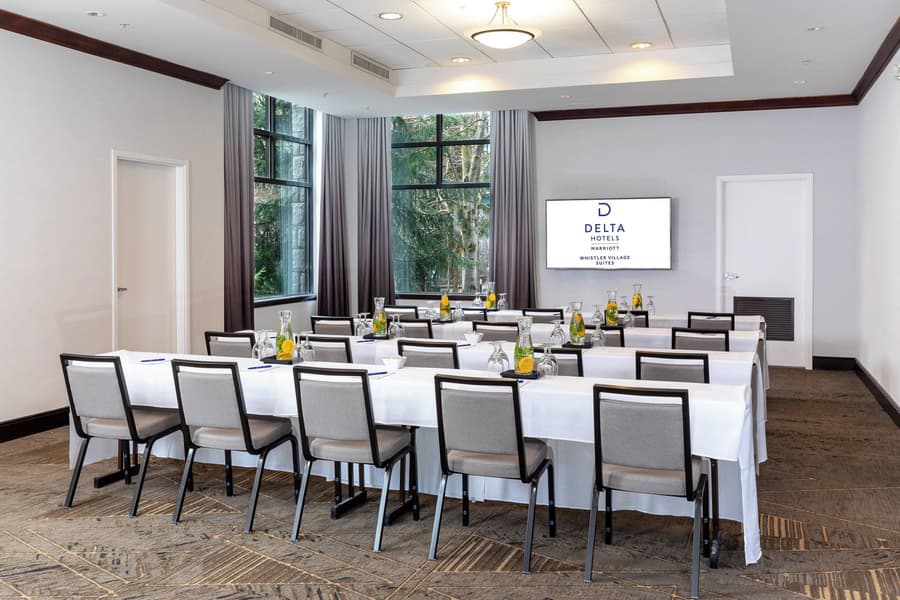 Delta Hotels by Marriott Whistler Village Suites