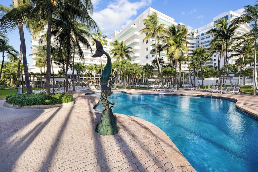 Hotel Riu Plaza Miami Beach