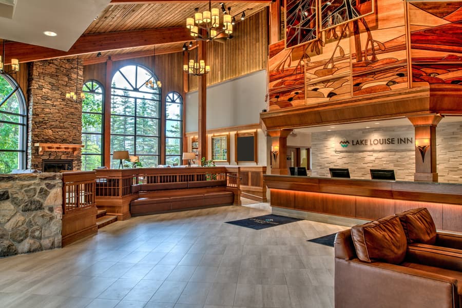 Lake Louise Inn