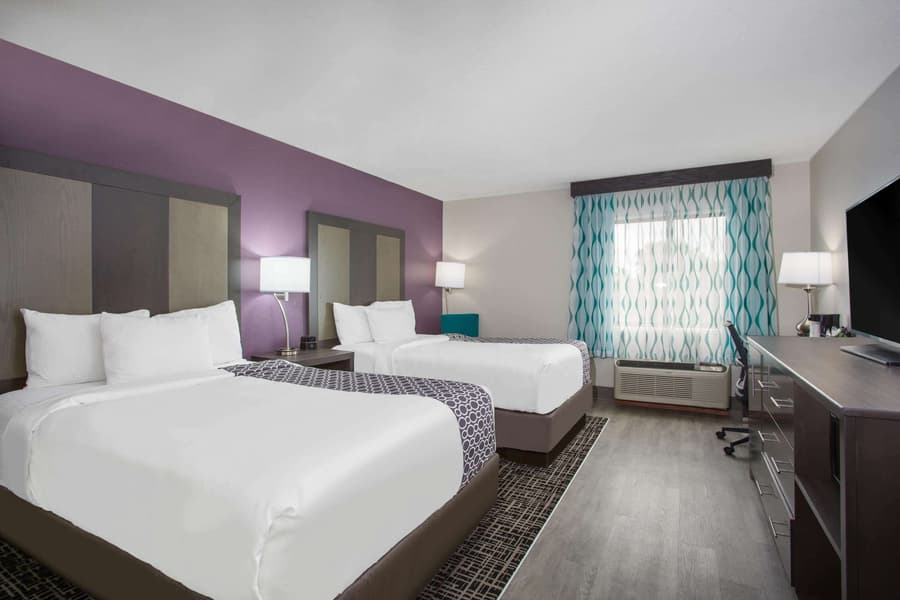 La Quinta Inn & Suites by Wyndham Roanoke Salem