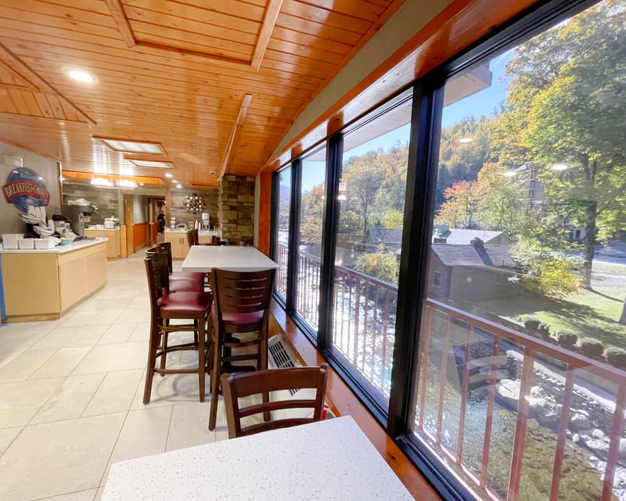 Baymont by Wyndham Gatlinburg On The River