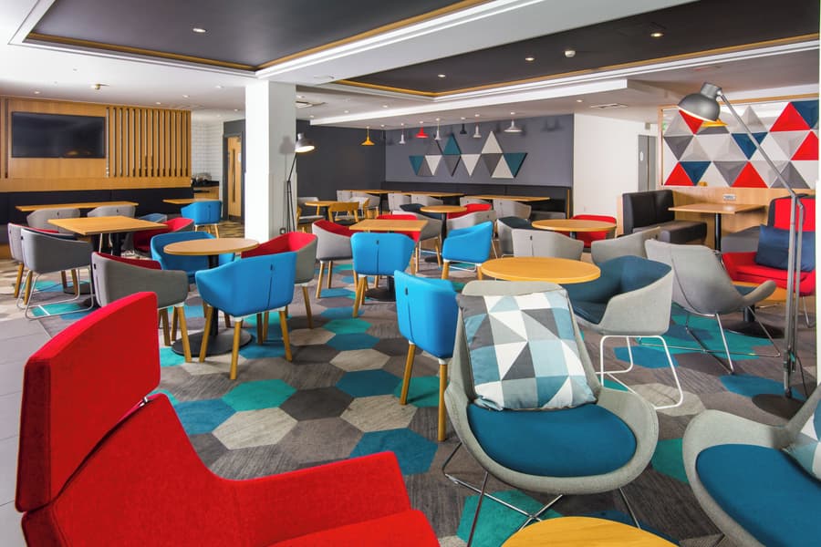 Holiday Inn Express London Hammersmith by IHG