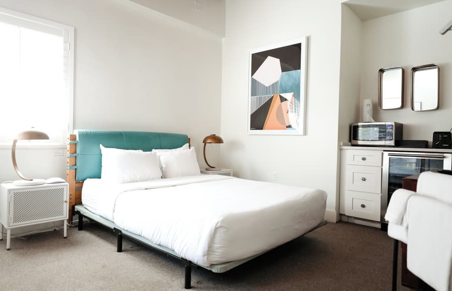 Suites by The Wellborn