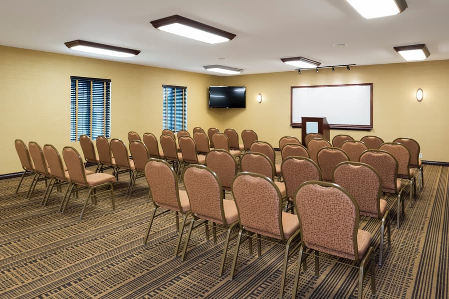 Holiday Inn Express Holland by IHG