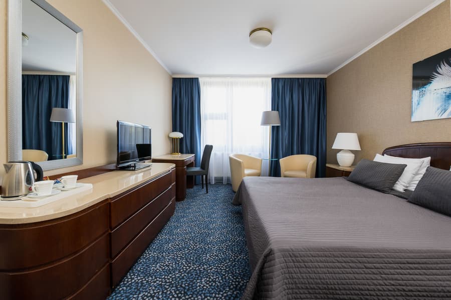 Booking Hotel & Spa