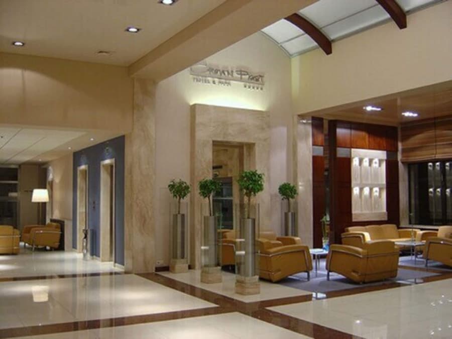 Booking Hotel & Spa