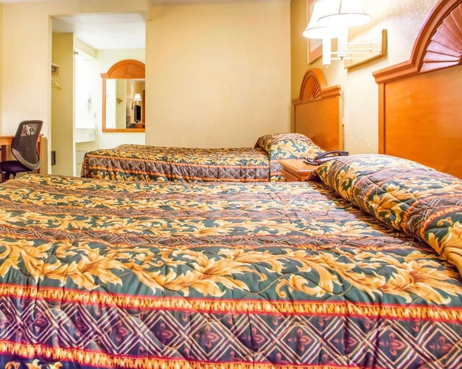 Rodeway Inn Mount Laurel Hwy 73