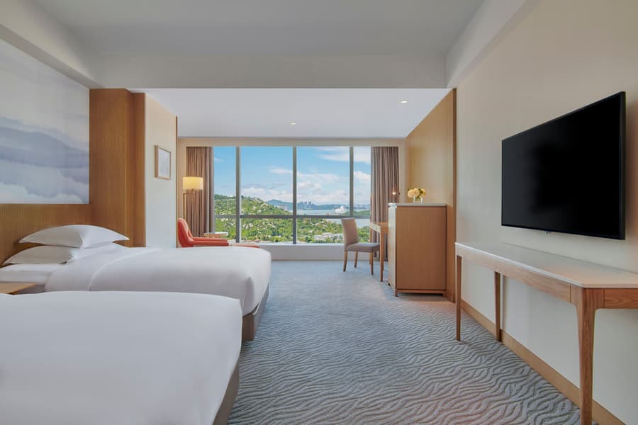 Crowne Plaza Zhuhai City Center by IHG