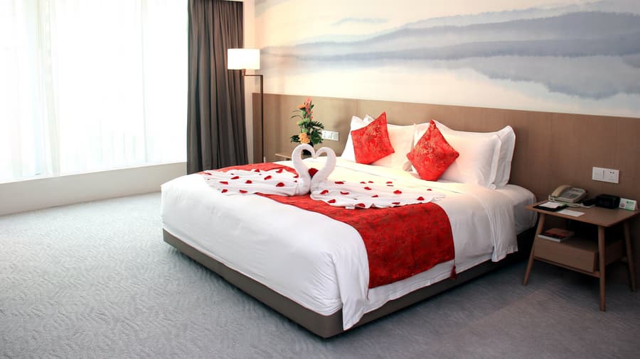 Crowne Plaza Zhuhai City Center by IHG