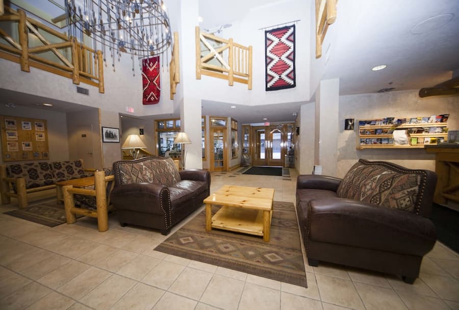 Brewster Mountain Lodge