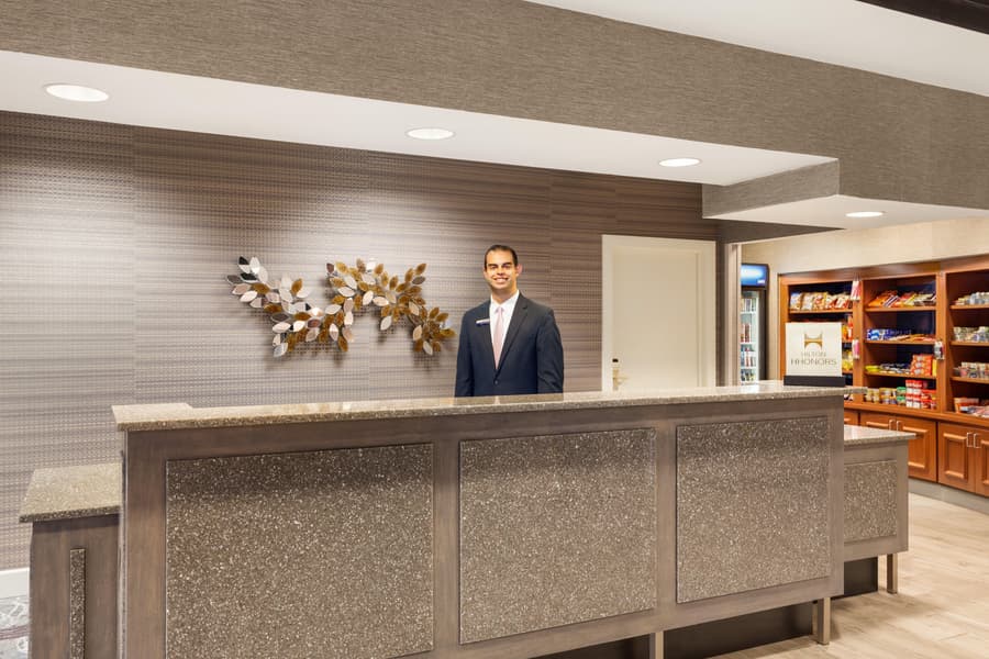 Hampton Inn & Suites Denver - Cherry Creek