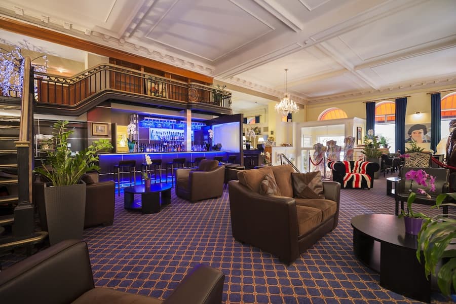 LHotel Montreal