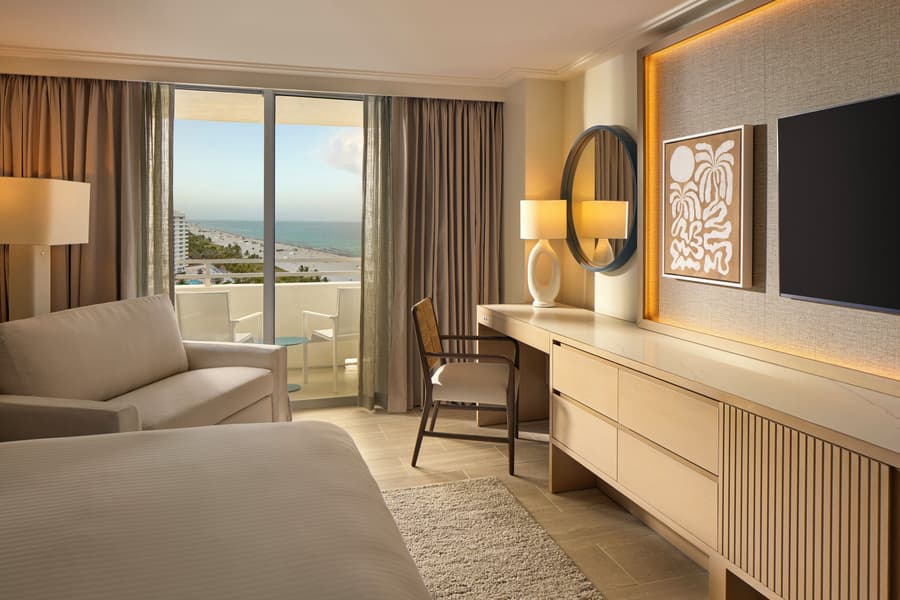 Loews Miami Beach Hotel – South Beach