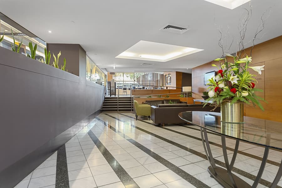 Clarion Suites Gateway
