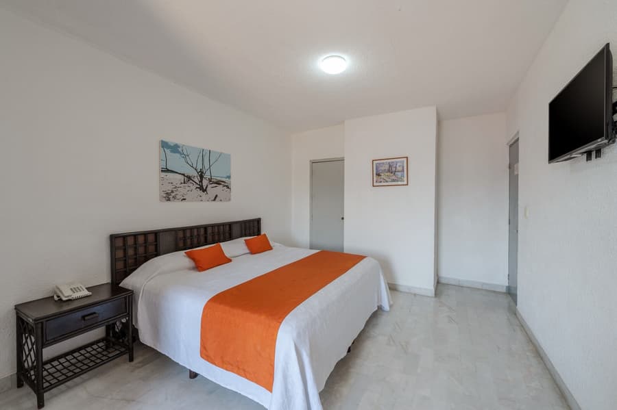Hotel Imperial Laguna Faranda