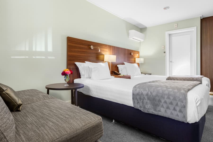 Holiday Inn Queenstown Frankton Road by IHG