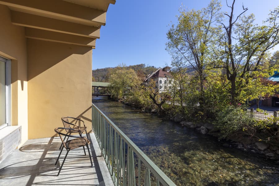 River Terrace Resort & Convention Center