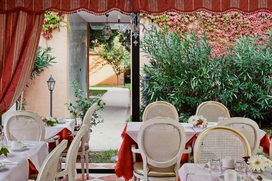 Hotel Tre Archi