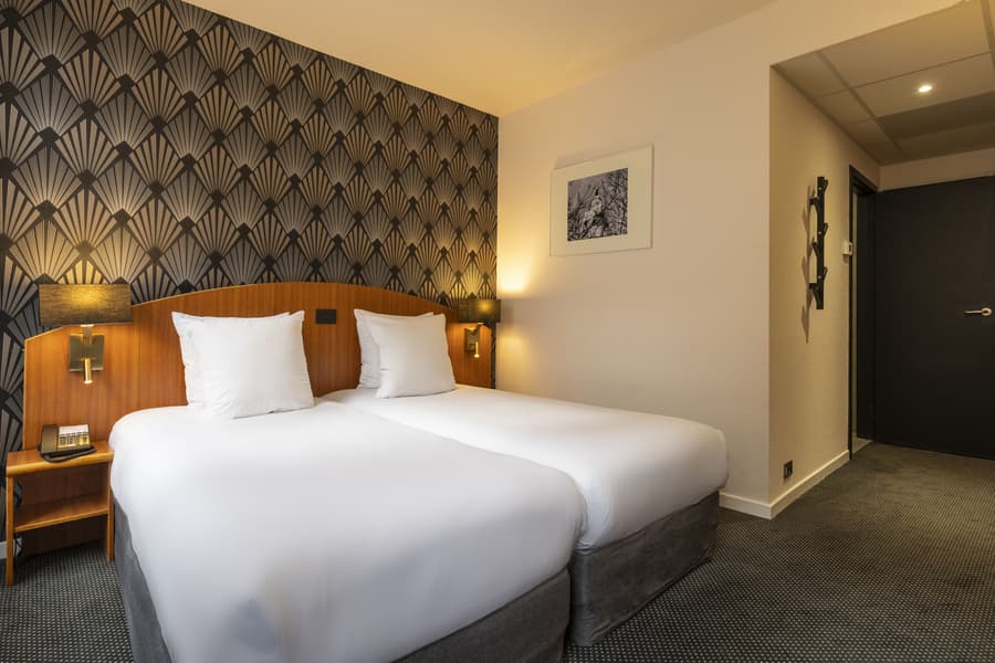 Aris Grand-Place Hotel