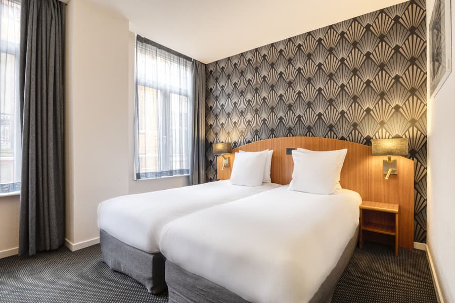 Aris Grand-Place Hotel