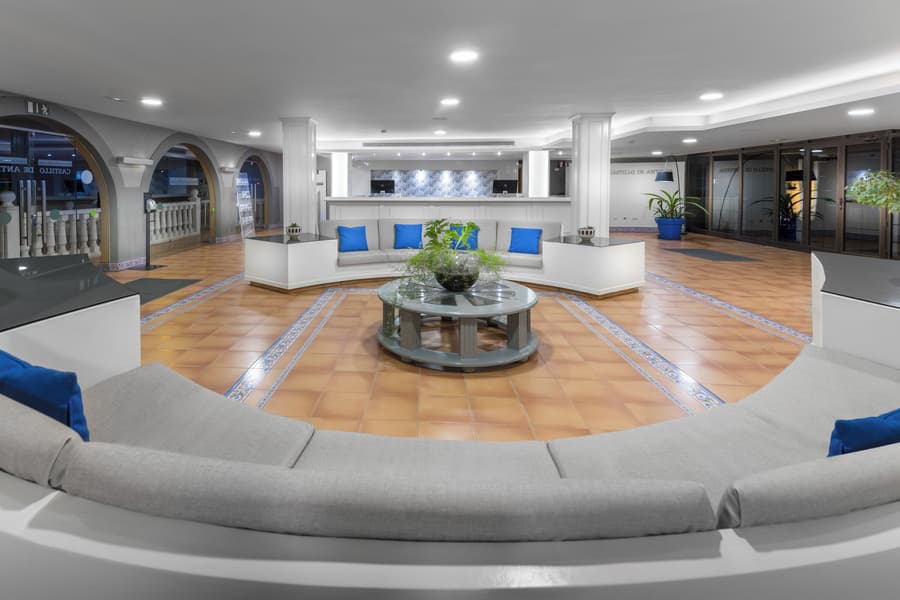 Elba Castillo San Jorge & Antigua Suite Hotel
