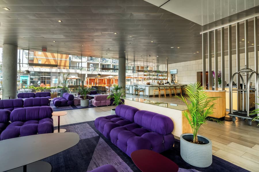 Shore Hotel