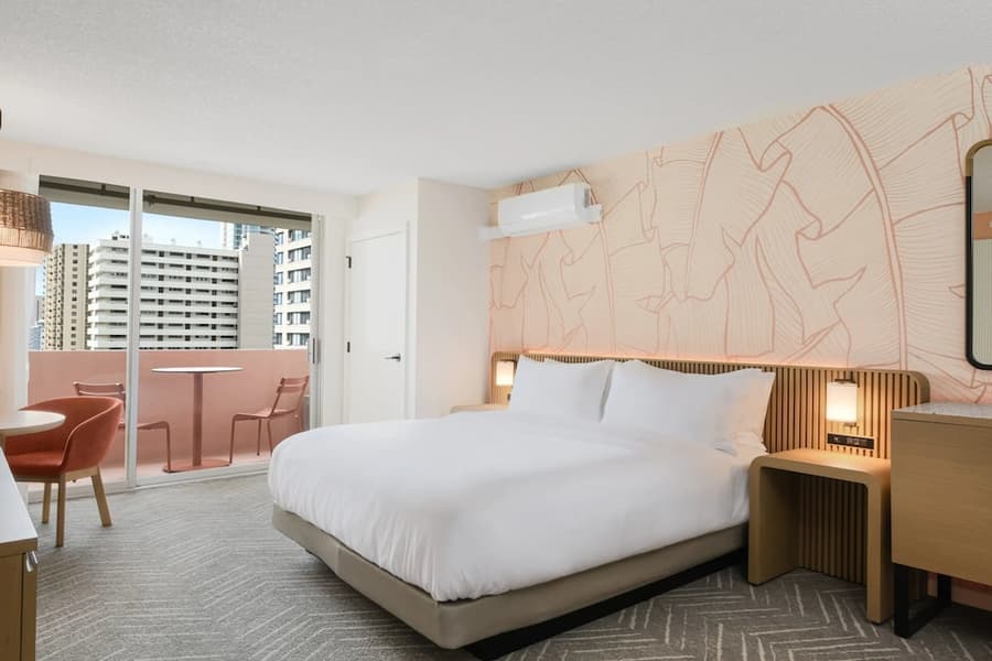 The Ambassador Hotel of Waikiki, Tapestry Collection by Hilton