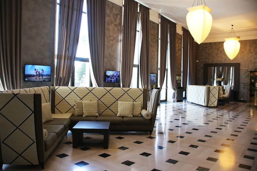 TH Roma - Carpegna Palace