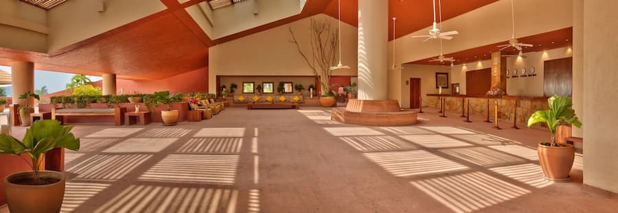 Las Brisas Huatulco – All Inclusive