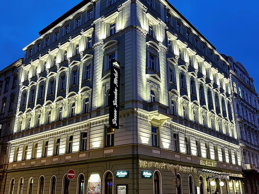 Green Garden Hotel