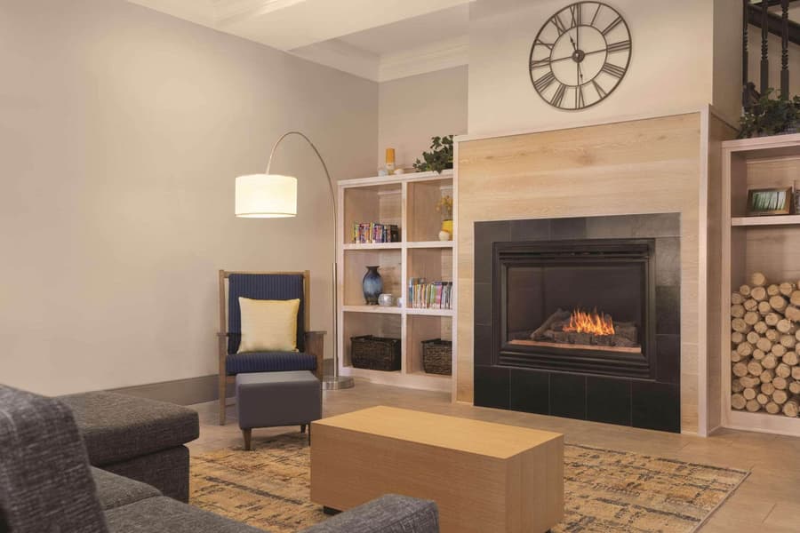 Country Inn & Suites by Radisson, Billings, MT
