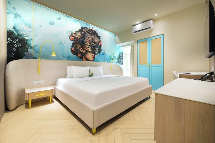 Trupial Hotel & Casino