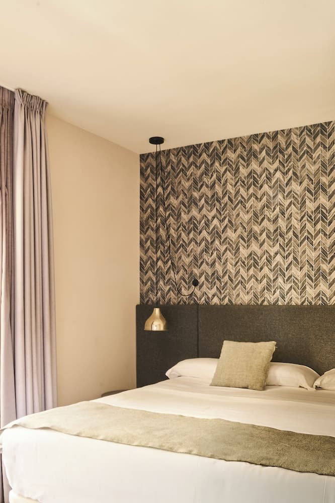 Ona Marbella Inn