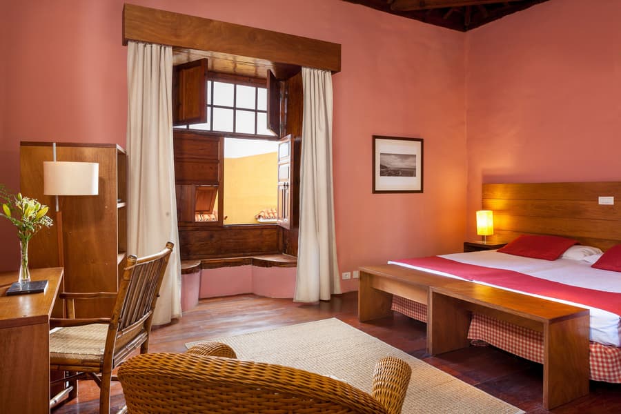 Hotel LIVVO La Quinta Roja
