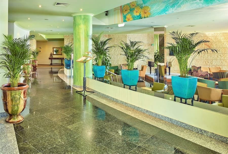 Hotel Baia Grande