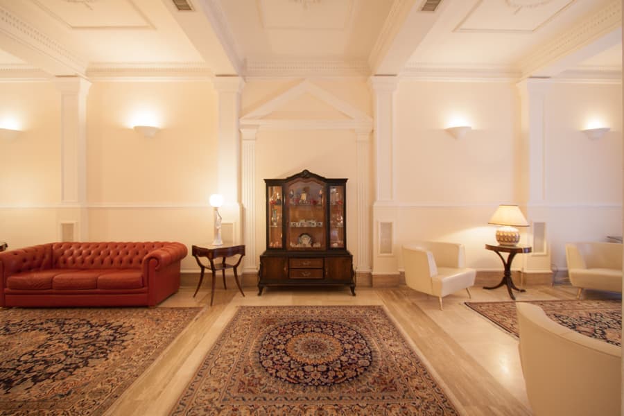 Laurentia Hotel
