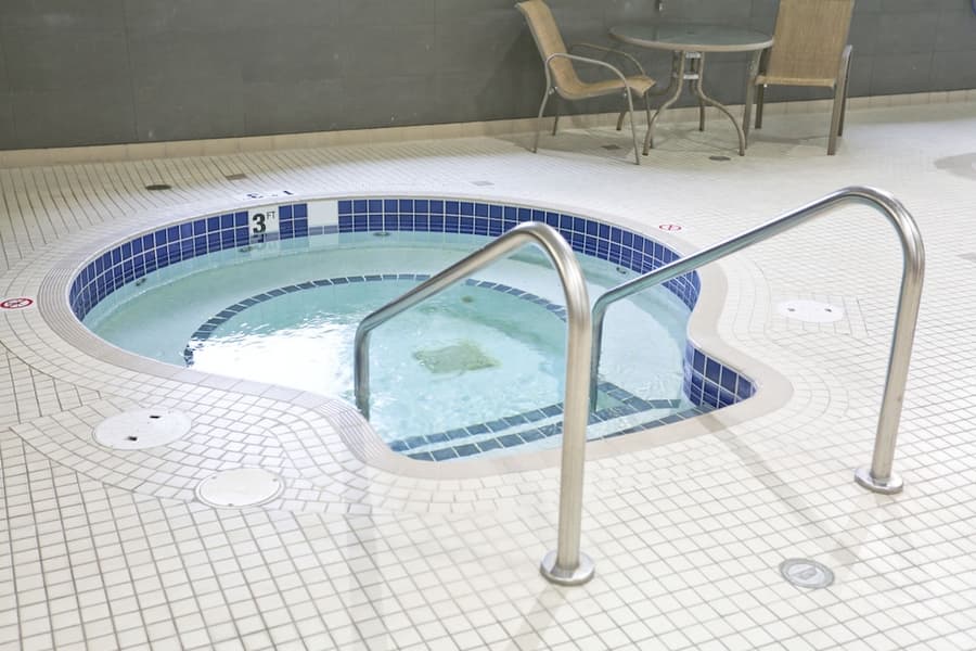 Holiday Inn Express & Suites - Vernon by IHG