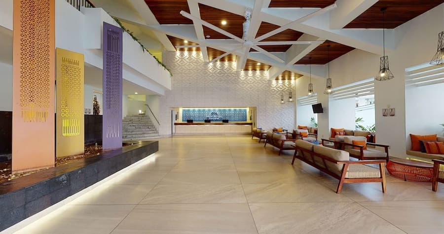 Park Royal Beach Huatulco – All Inclusive