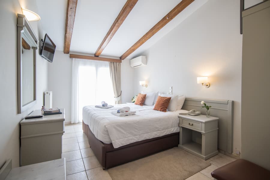Parnassos Delphi Hotel