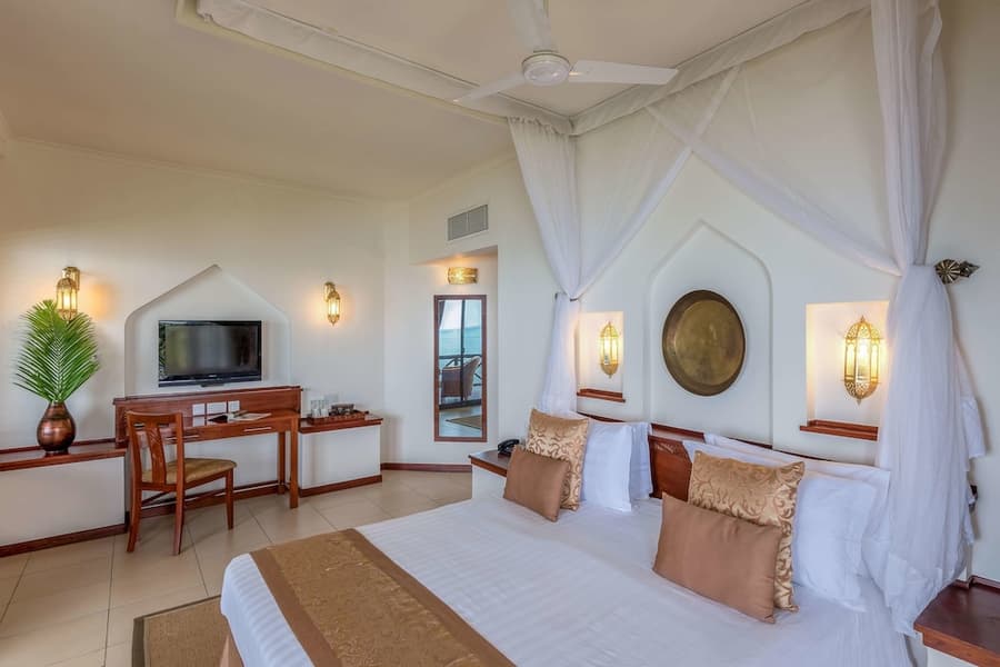 Sea Cliff Resort & Spa