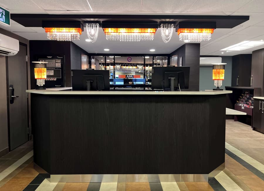 Coast Calgary Downtown Hotel & Suites by APA