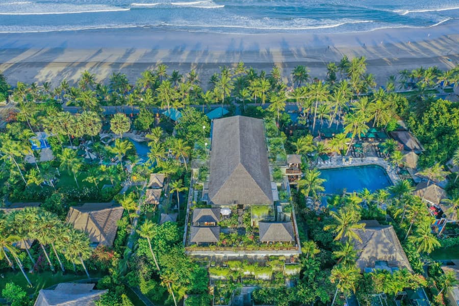 Legian Beach Hotel