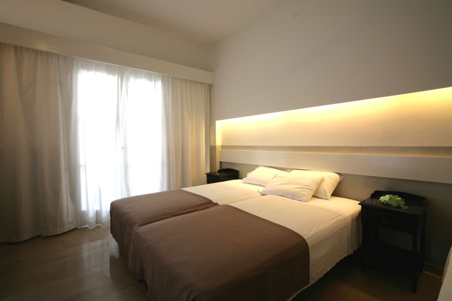 Kamari Beach Hotel